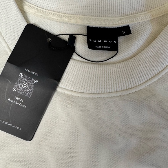 SUMWON Graphic Short Sleeve Sweatshirt Created in the Heart of LA Cream Red - Picture 3 of 7